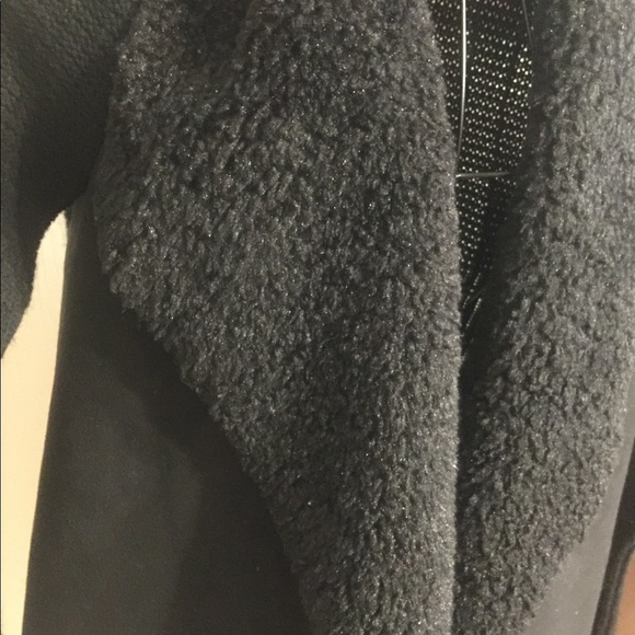 Chelsea and Theodore size medium - Picture 2 of 9